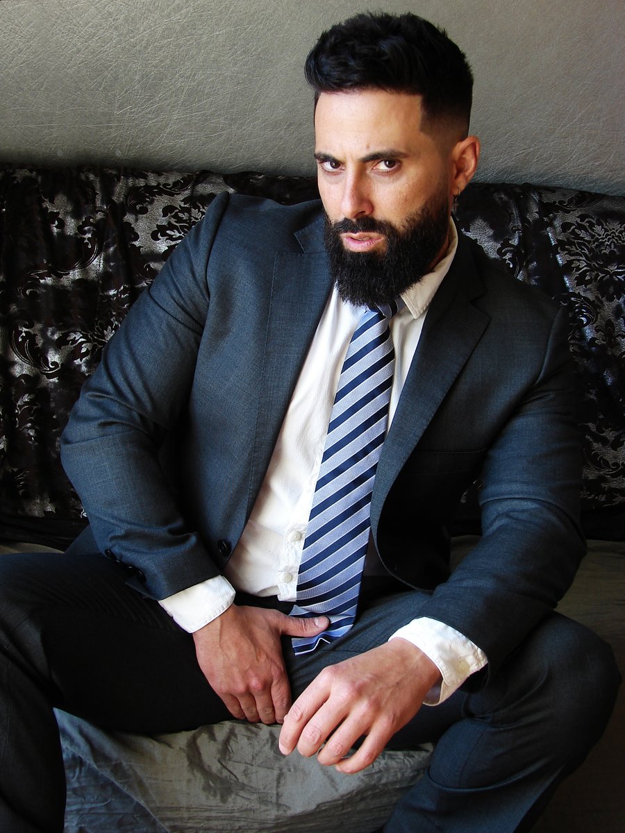 JackHarleyModel's tweet photo. ● Man at Play ● 👔 📸 By @gabiphotoart
More on my https://t.co/JzMGOVmCbW
#portraitphotography #handsome #underwearmodel #manwithstyle #musclebeard #gaybear #suitandtie #malephotography #art #malephysique #beard #jockstrap #suitandtiefetish #suitstyle #glam #manatplay https://t.co/qsJG9WLJS6