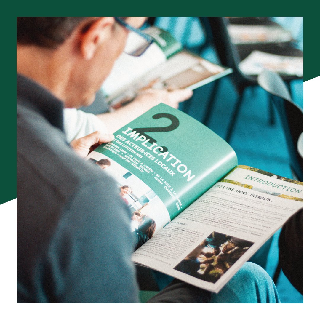 🔦 𝗙𝗹𝗮𝘀𝗵𝗯𝗮𝗰𝗸 𝘀𝘂𝗿 𝗹'𝗮𝗻𝗻𝗲́𝗲 𝟮𝟬𝟮𝟯 !

Il est là, il est beau mais surtout, il est disponible en ligne ! Mais qui donc ? Notre ✨ #rapportdactivités 2023 ✨, bien sûr !

👉 calameo.com/read/006905285…

Bonne lecture 💚

#changementclimatique #missions #équipe