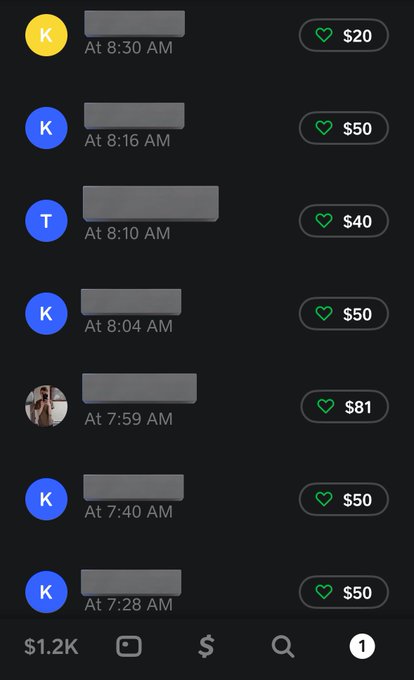 Using my big, hard cashcock to drain 4 subs at 1 time. 2 on Twitter, 1 on OF and 1 thru texts 🥵  This