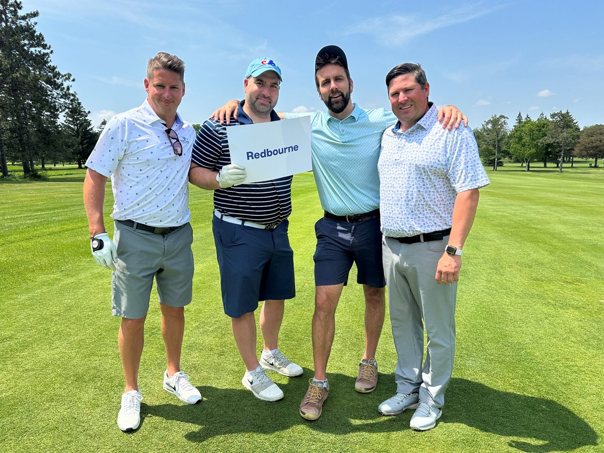 Pour l'Institut de recherche du Centre universitaire de santé McGill, Redbourne a fièrement participé au tournoi du Centre du cancer des Cèdres. 

For the Research Institute of McGill University Health Center, Redbourne proudly participated in the Cedars Cancer Center tournament.