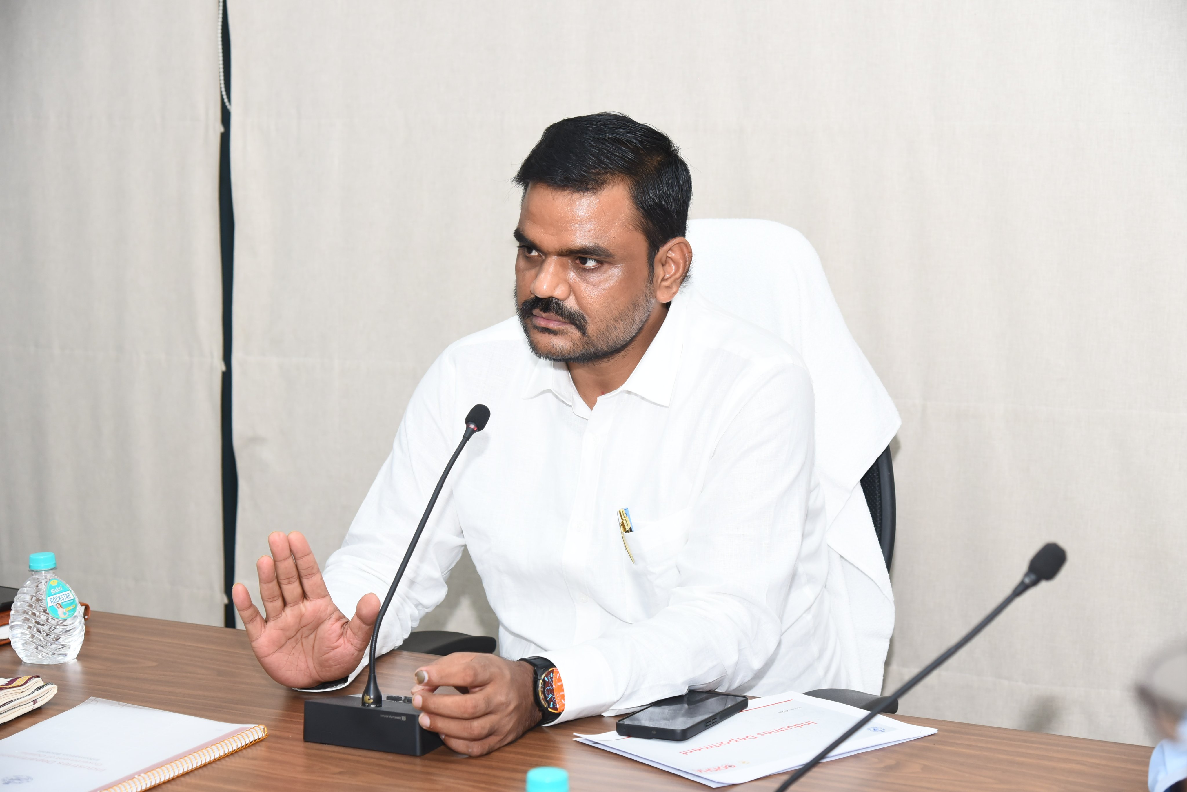 Invest Odisha on X: "Hon'ble Minister of Industries and Skill Development & Technical Education, Shri Sampad Chandra Swain, takes charge of the Industries Department. During his inaugural visit, he met with department