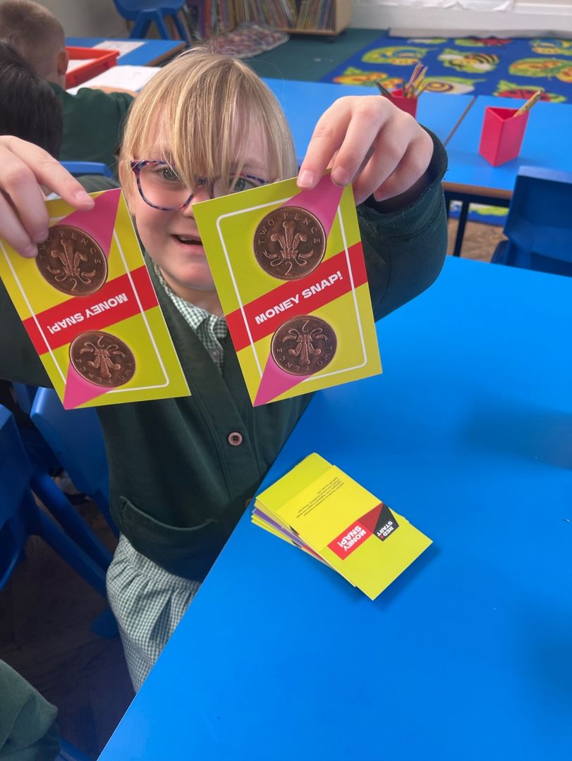 BadocksEACT's tweet image. Hawthorn class had a fantastic Redstart workshop yesterday morning. They found out how to keep their money safe and learned the value of different coins and notes #badockswood #thinkbig @EducationEACT