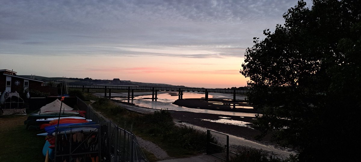 Mrs Lake tweet media