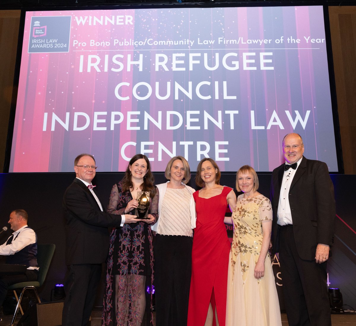 IRC_Law (@irclawcentre) on Twitter photo Delighted for this recognition and grateful to <a href="/IrishLawAwards/">LEAP Irish Law Awards 2025</a>. A wonderful occasion celebrating achievements. Congrats to Marwa Zamir, Law Student of the Year! Here's hoping for improved recognition of rights of international protection applicants and refugees. <a href="/IrishRefugeeCo/">Irish Refugee Council</a> Delighted for this recognition and grateful to <a href="/IrishLawAwards/">LEAP Irish Law Awards 2025</a>. A wonderful occasion celebrating achievements. Congrats to Marwa Zamir, Law Student of the Year! Here's hoping for improved recognition of rights of international protection applicants and refugees. <a href="/IrishRefugeeCo/">Irish Refugee Council</a>