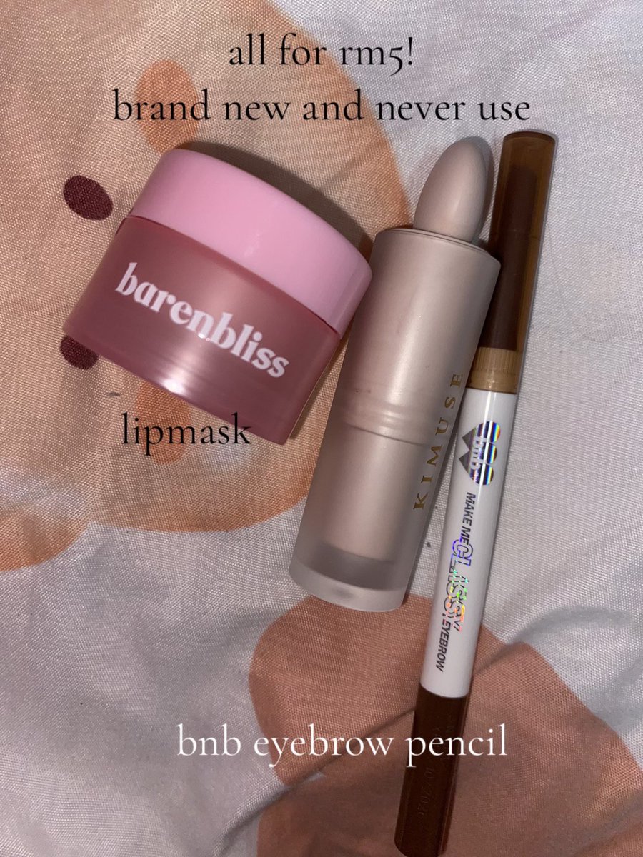 diaryofsoffie's tweet photo. preloved makeup! apa apa dm i, can nego rm1-2 off 🩷🫶🏻 https://t.co/TbIxsMDv37