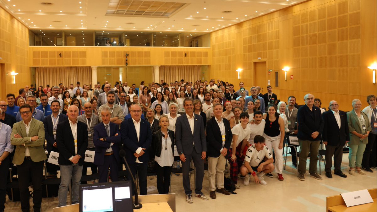 🏛️ ACTES | El XVIII Congrés de Psicologia de l'Activitat Física i l'Esport @psicodepor24, organitzat per <a href="/ACPEPsiEsport/">Associació Catalana de Psicologia de l'Esport</a> i <a href="/fepsicodep/">F.E. Psicología Dep.</a>, es va celebrar a l’INEFC Barcelona entre el 13 i el 15 de juny amb més de 300 persones

ℹ️ tuit.cat/Hkmh4

#SomINEFC #RecercaINEFC