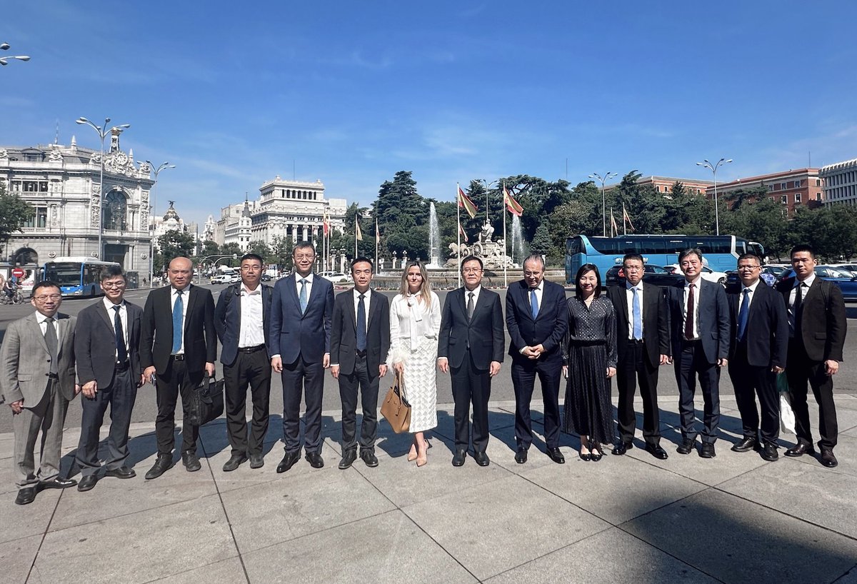 Laura Glez Escallada tweet media