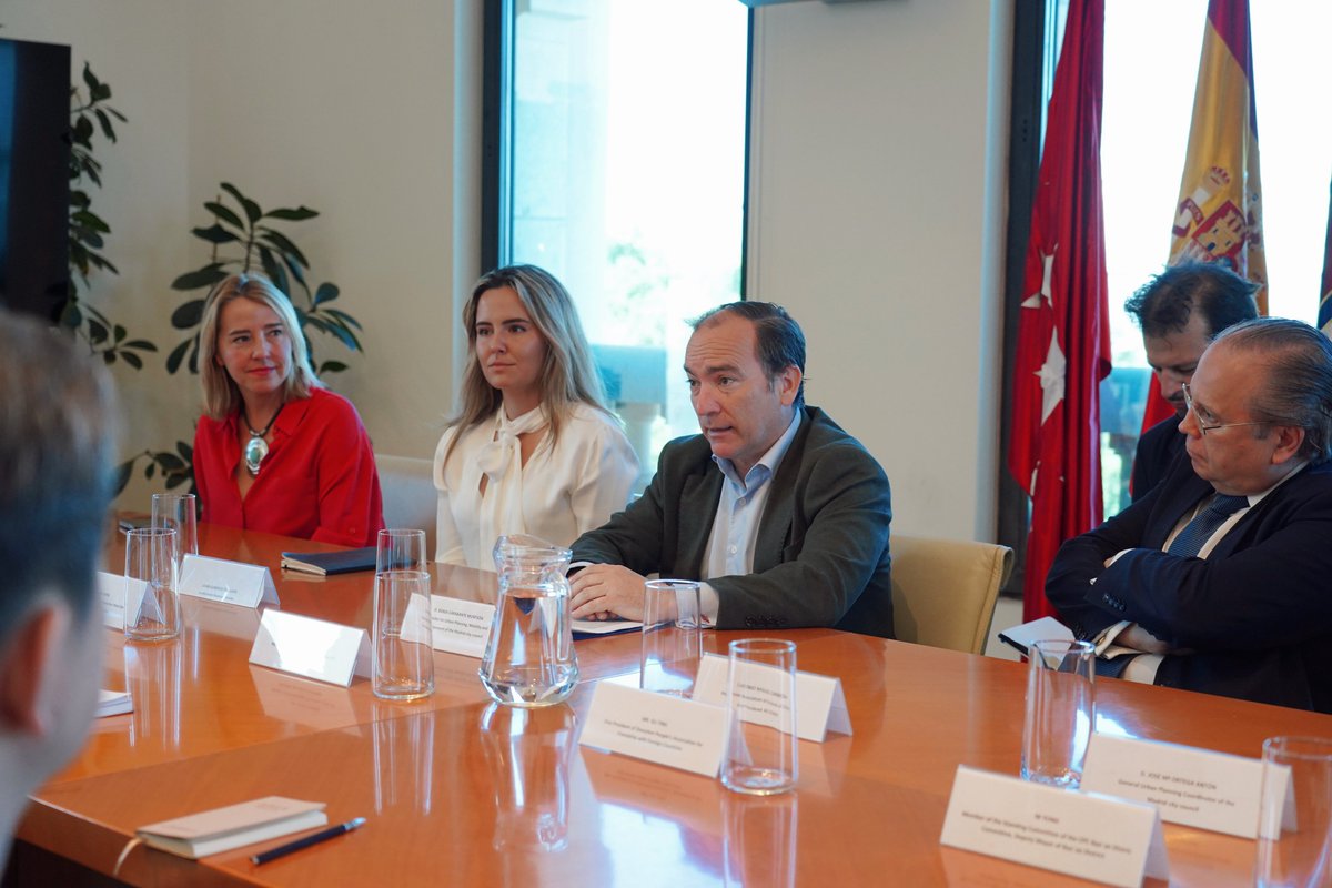 Laura Glez Escallada tweet media