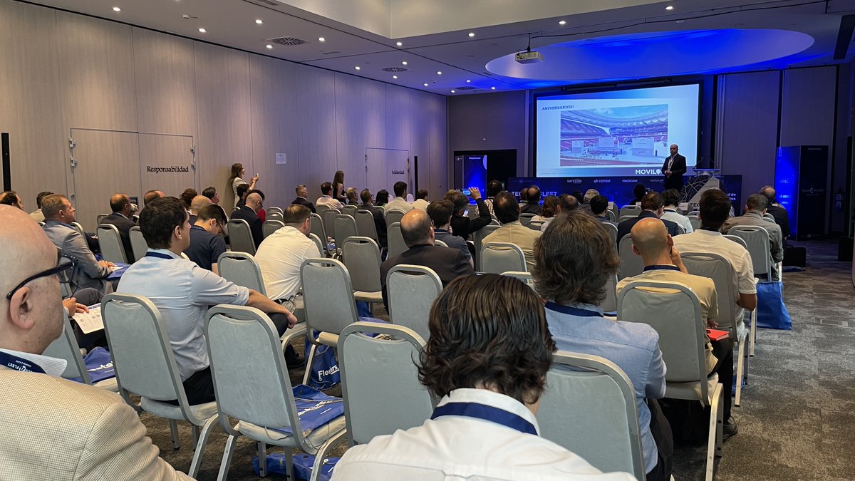 tech4fleet's tweet photo. Nuestros queridos #fleeters de @infoGMV_es #MOVILOC nos acompañan un año más en #Tech4Fleet como ponentes y expositores 🙌
Ramón Dávila, Business Development Manager, nos habla #hoy de sus 20 años aportando valor a las #flotas 🚛
Gracias también a todo su equipo por acompañarnos https://t.co/TgUJRQTJqd