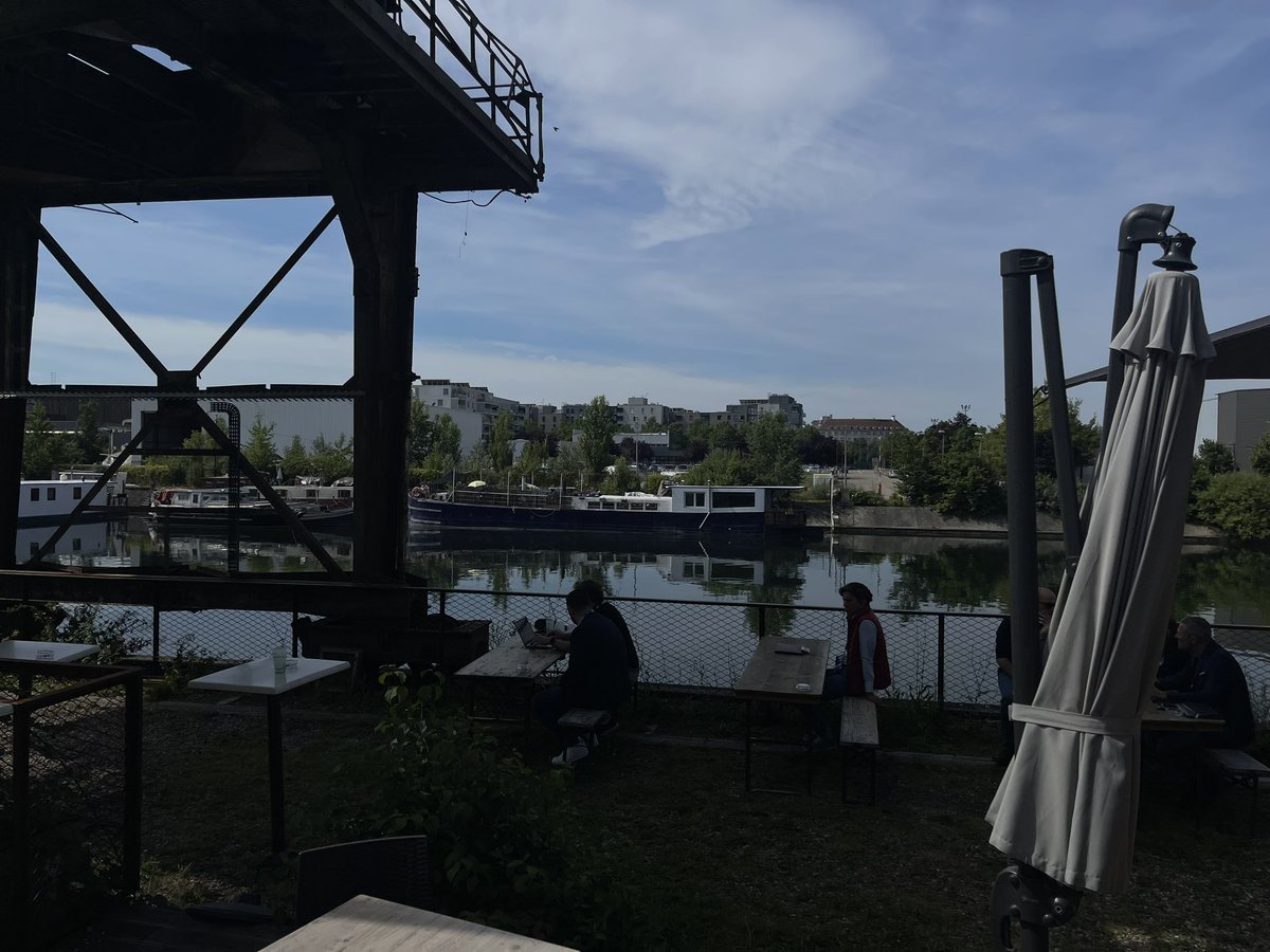 Laura Durieux tweet media