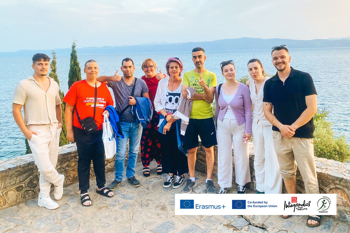 AmicosAsoc's tweet image. 🤝 Trabajamos mano a mano con los socios Scout Society de Rumanía 🇷🇴 y el centro juvenil Center for Youth Activism Krik - CYA KRIK de Macedonia del Norte 🇲🇰

Co-financiado por la #ComisiónEuropea y #Erasmusplus

#Integrados #EverydayIsATrainingDay #VidaSaludable #Inclusión