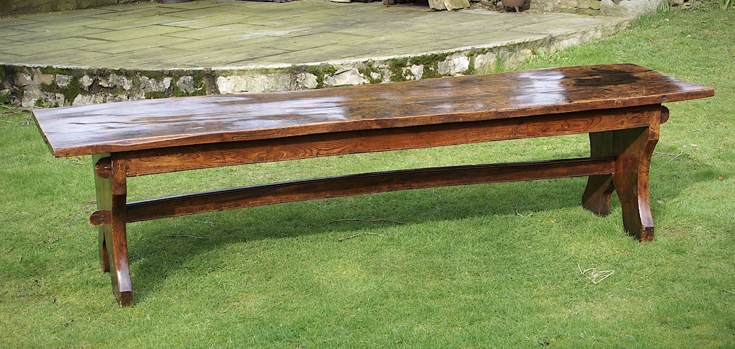 jackie_simonini's tweet image. A rare and documented elizabethan elm trestle table. English. Circa 1600-1610. 

rb.gy/unsuip

#trestletable #elmtrestletable #antiquetrestletable #antique #furniture