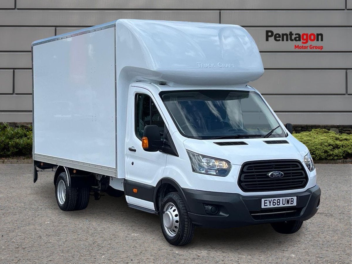 pentagon_ford's tweet photo. 📢VAN OF THE WEEK📢

Used 2018 Ford Transit Luton, featuring:

🚚Power Assisted Steering
⚙️6 speed Manual Gearbox
🛣️Hill Start Assist and more!

Find out more: https://t.co/KpROrOiP33

#VanOfTheWeek #UsedVan #TransitVan #Fordans #TransitLuton #AvailableNow #PentagonFord https://t.co/yuVSqUhYhi