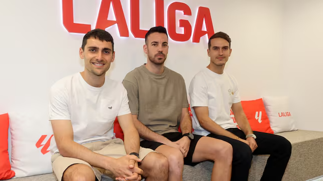 “La formación, el otro partido de los jugadores.

Los futbolistas tienen más herramientas para anticiparse al momento de la retirada. LALIGA BUSINESS SCHOOL les ofrece el plano y la brújula”.

🗞️ <a href="/diarioas/">Diario AS</a>

📎 as.com/futbol/primera…