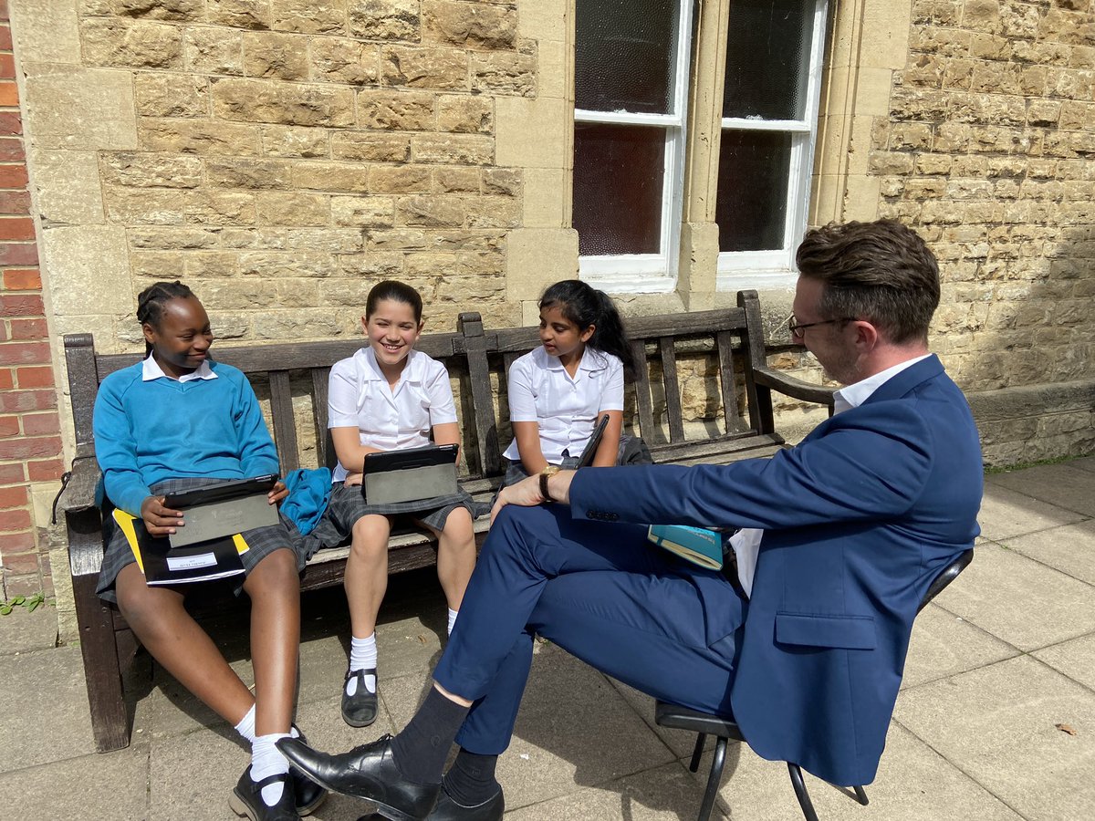 BGS_JuniorSch's tweet image. Our #BGSYear6 Exhibition mentors have been visiting us this morning supporting each of our Exhibition groups with preparing for our Exhibition!
#PYPExhibition #BGSIBPYP #IBPYP