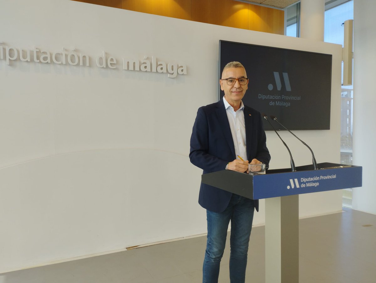 IUMalaga's tweet photo. 📌Denunciamos en Diputación el recorte de servicios públicos esenciales como el servicio de Salud Mental del Clínico o el cierre de líneas educativas en Humilladero

➕ INFO: https://t.co/z4XEIjjpuF

#IUMálaga #Málaga #tusaludtuderecho #serviciospúblicos #educaciónpública https://t.co/yMyVUrTd79