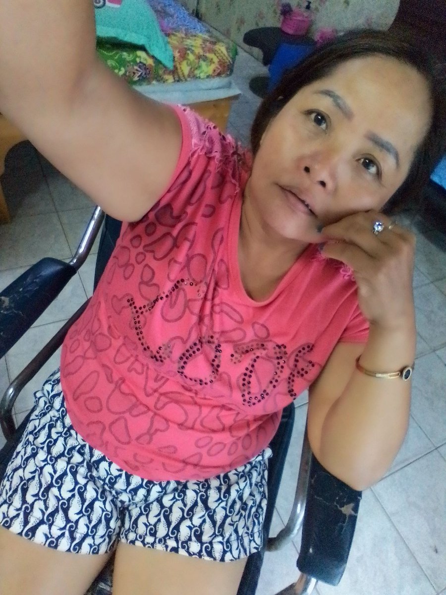 เหนื่อยจังอยากถูก(เยส)อยากถูกนวดจัง
เราอยู่หัวหิน