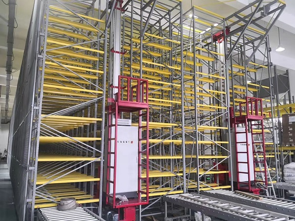 sh_maxrac's tweet image. 🎉 Exciting news on the horizon! We&apos;re proud to announce the successful implementation of the #AutomatedStorage and Pallet Rack System (#ASRS) at our client&apos;s production facility.
☑️Double the storage capacity!
☑️ An increased number of warehouse locations from 3000 to 6000!