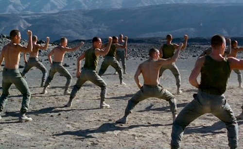 Nuestro primer ensayo del nuevo #dossier lo firma <a href="/Danielquinn_/">Faustino Sánchez</a> y está dedicado a las mutaciones del canon cinematográfico con la era digital. ¿Qué ha supuesto la irrupción de Internet en la cinefilia? Este ensayo lo aborda en profundidad y con datos.
cinentransit.com/mutaciones-del…