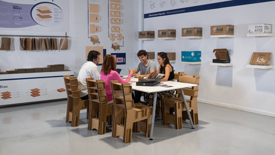 Font Packaging Group (@fontpackaging) on Twitter photo Font Packaging Group ha inaugurado recientemente Font Packaging Innovation Center & Showroom, un espacio de 600 m2, donde se podrá conocer de primera mano su tecnología y sus productos.
➡️ Si quieres reservar una visita, envía un mail a info@fontpackaging.com Font Packaging Group ha inaugurado recientemente Font Packaging Innovation Center & Showroom, un espacio de 600 m2, donde se podrá conocer de primera mano su tecnología y sus productos.
➡️ Si quieres reservar una visita, envía un mail a info@fontpackaging.com