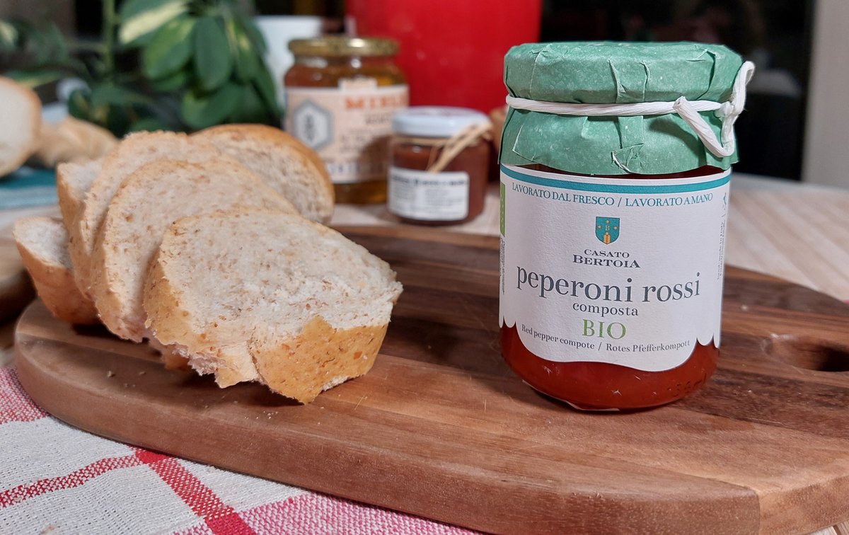 FFriulane's tweet image. Sul nostro sito trovi in sconto la buonissima composta di peperoni rossi BIO di Casato Bertoia 🌶️

Approfitta del prezzo speciale👇
fattoriefriulane.it/prodotto/compo…

#FattorieFriulane #AAFVG #peperoni #composta #bio #compostabio #friuli