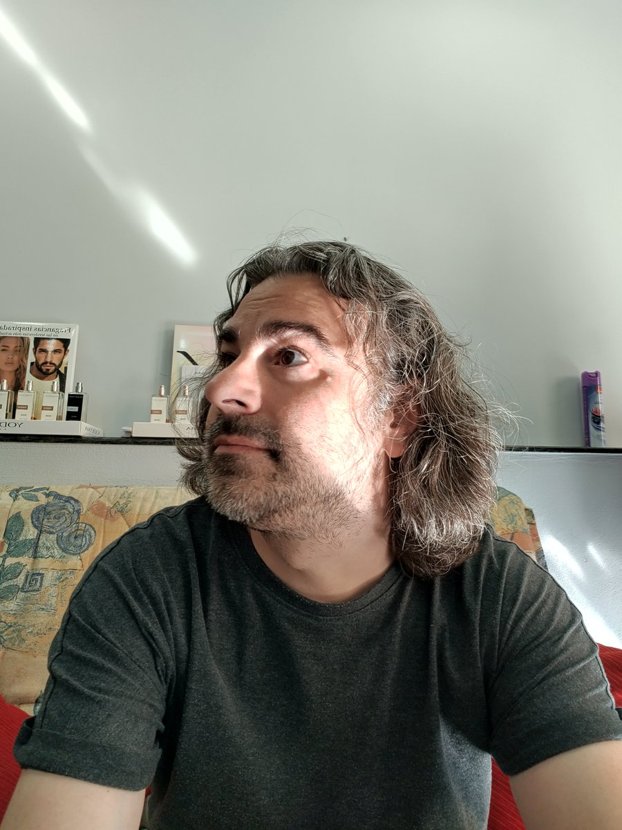 Javier Casares tweet media