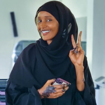 Mad respect to this lady.

#FreeHanifa