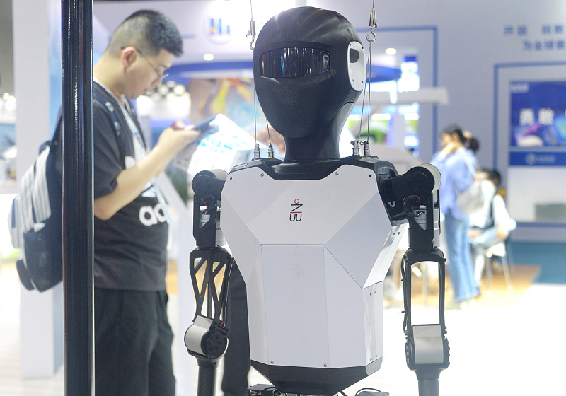 InvestShanghai's tweet photo. The 10th China (#Shanghai) International Technology Fair wrapped up on a high note, hosting 1,000 exhibitors and 50,000 visitors from June 12 to 14. Meanwhile, a record-breaking 556 intents of cooperation were achieved on site🙌. #WhatsOnShanghai #CSITF https://t.co/RKZBTs9vuP