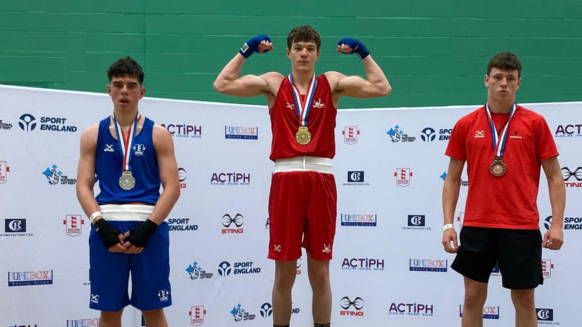 BoxingScotland's tweet photo. Team Scotland win 4️⃣ Gold medals 🥇 at the GB Schools Three Nations Championships in Nottingham, England;

GB 50kg 🥇 Rocco Mcdonald (Bronx)

GB 51kg 🥇 Kara Young (Broxburn)

GB 70kg 🥇 Rory McKenzie (Leith Victoria)

GB 75kg 🥇 Mikey Kahl (Byron)

#TeamScotland
#BoxingPathway https://t.co/PM8dWiDX2A