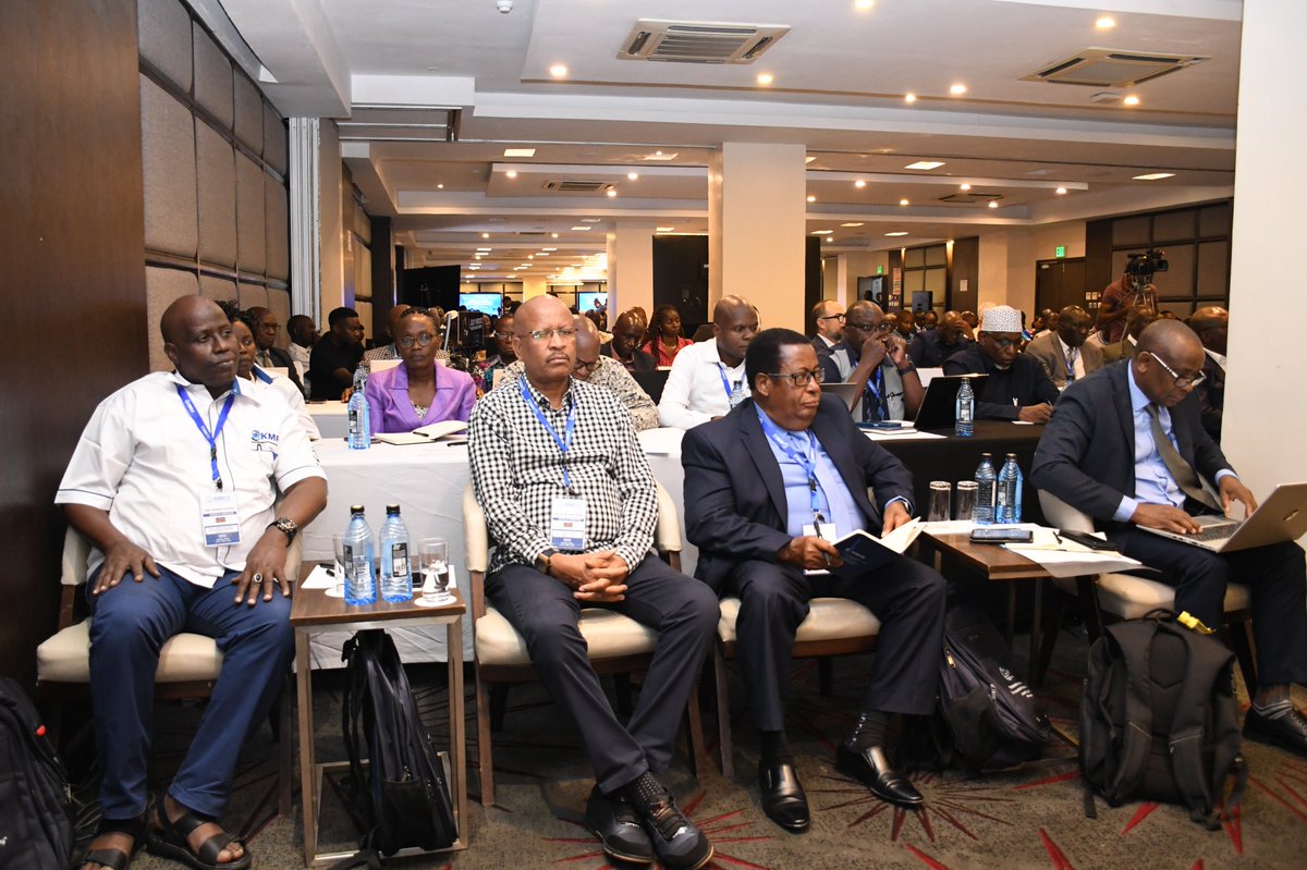 KmfriResearch's tweet image. 3/3 Over 700 stakeholders across the globe are attending this event. The KMFRI Director, Fresh Water Systems Dr Christopher Aura chaired the morning session. Stay tuned for more updates!
#ARBEC2024, #BlueEconomy, #KmfriResearch