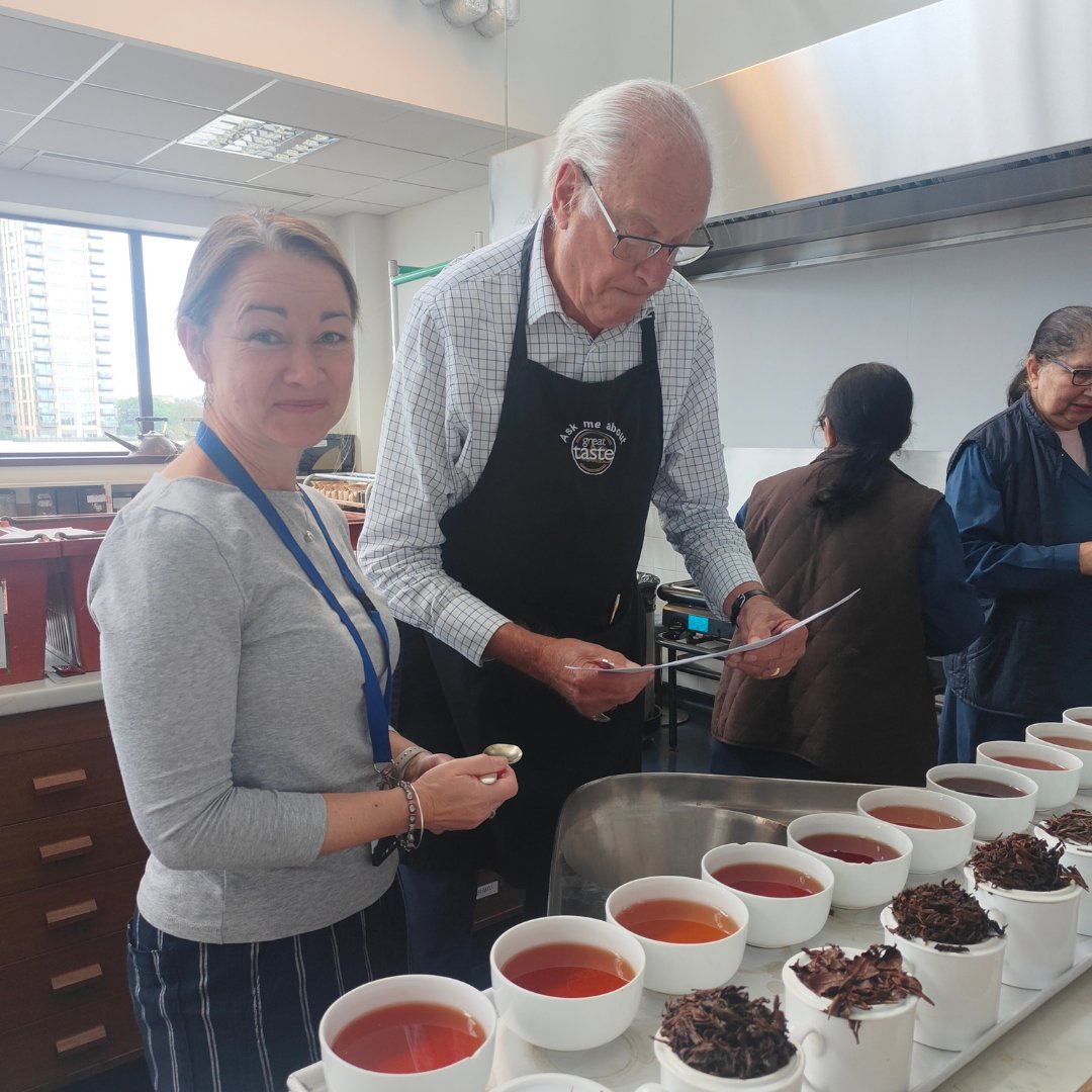 Last week, our judging team sampled loose teas at a specialist tea tasting facility for the #GreatTasteAwards 🫖

What's your favourite cuppa? ☕

#tea #loosetea #teatasting #guildoffinefood #teajudge #teajudging