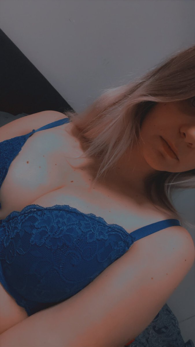 Wieder zuhause angekommen nach meiner kleinen Shopping Tour und wer wird es übernehmen richtig du #findom #findomme #paypig #goddess #homewrecker #efdp #footfetish #ass #assworship #geldherrin #zahlsklave #zahlt #loser #herrin 
<a href="/find0m/">#FINDOM | Promo 32K ❤️‍🔥</a> <a href="/RT_Pig/">RTpig</a> <a href="/RTFindomPromo/">⭐ρƦøʍø Fιπdσϻ Sub ⭐</a> <a href="/rtfemdom1/">RTFemdom1 33.7k</a> <a href="/tom171317/">Femdom/Findom Europe</a>