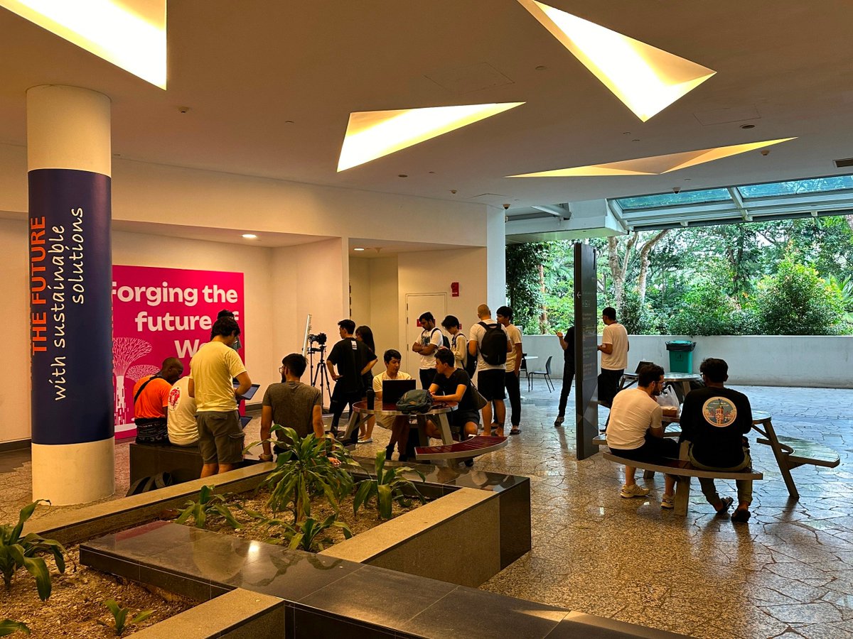 PolkadotInsider's tweet image. Attending at @AcademyPolkadot and cooking a new cool series here to support all #PBA students to introduce their projects 

#Polkadot #PolkadotBlockchainAcademy