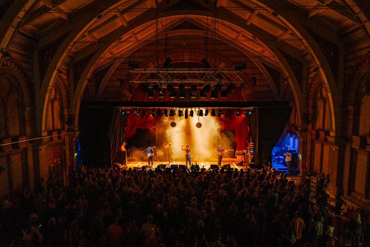 Brighten The Corners tweet media