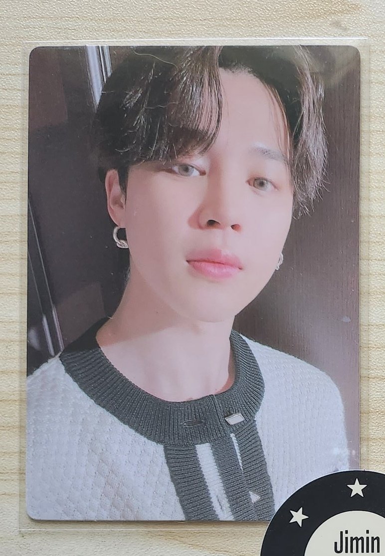 2000sbts's tweet photo. festa cekilisi 🎉

bu army kit jimini normalde satacaktim ama festa sebebiyle birinize hediye etmeye karar verdim

kargosunu da ben karsilayacagim

beni takip edip rt atmaniz ve army olmaniz yeterli
son gun 30 haziran herkese bol sans mutlu festalarrr 💜 https://t.co/av5430YseY