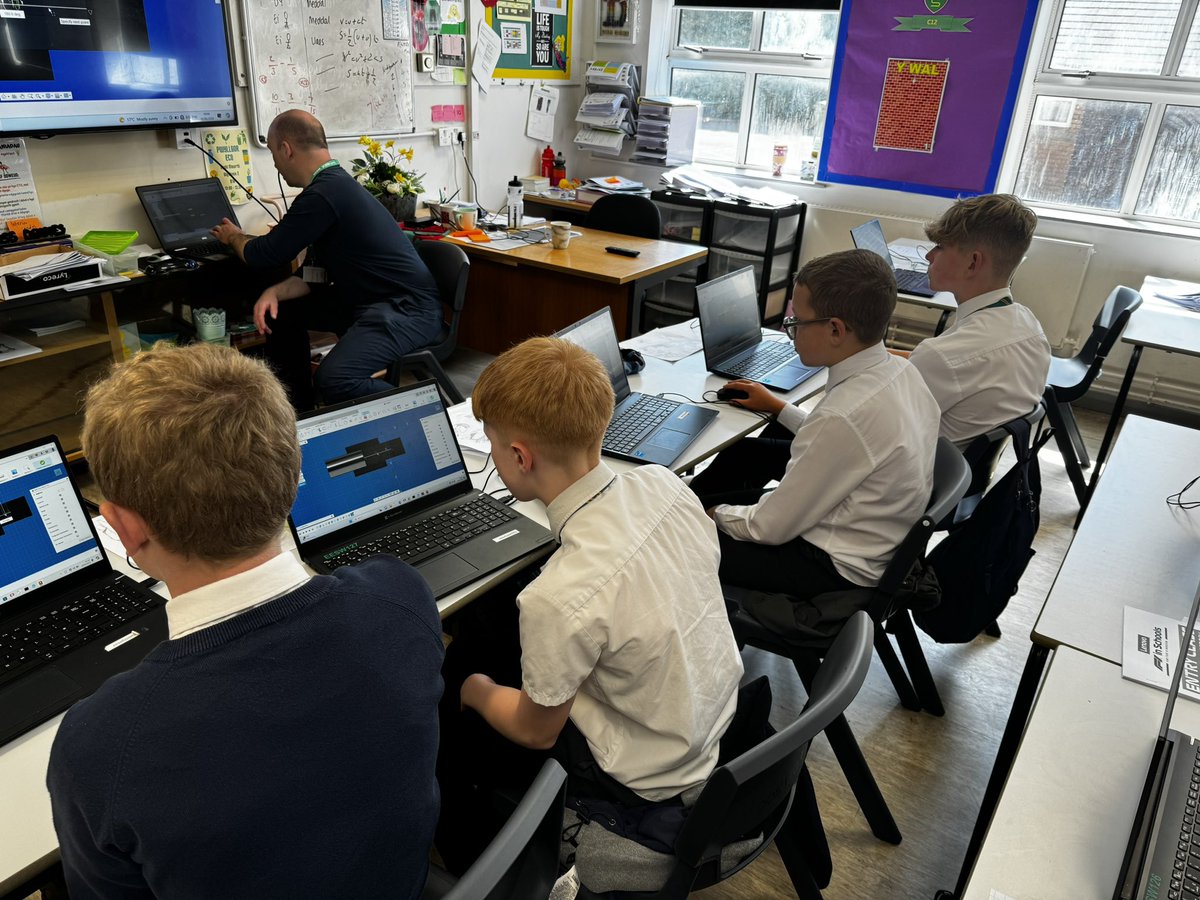 F1 in Schools Ysgol Y Strade tweet media