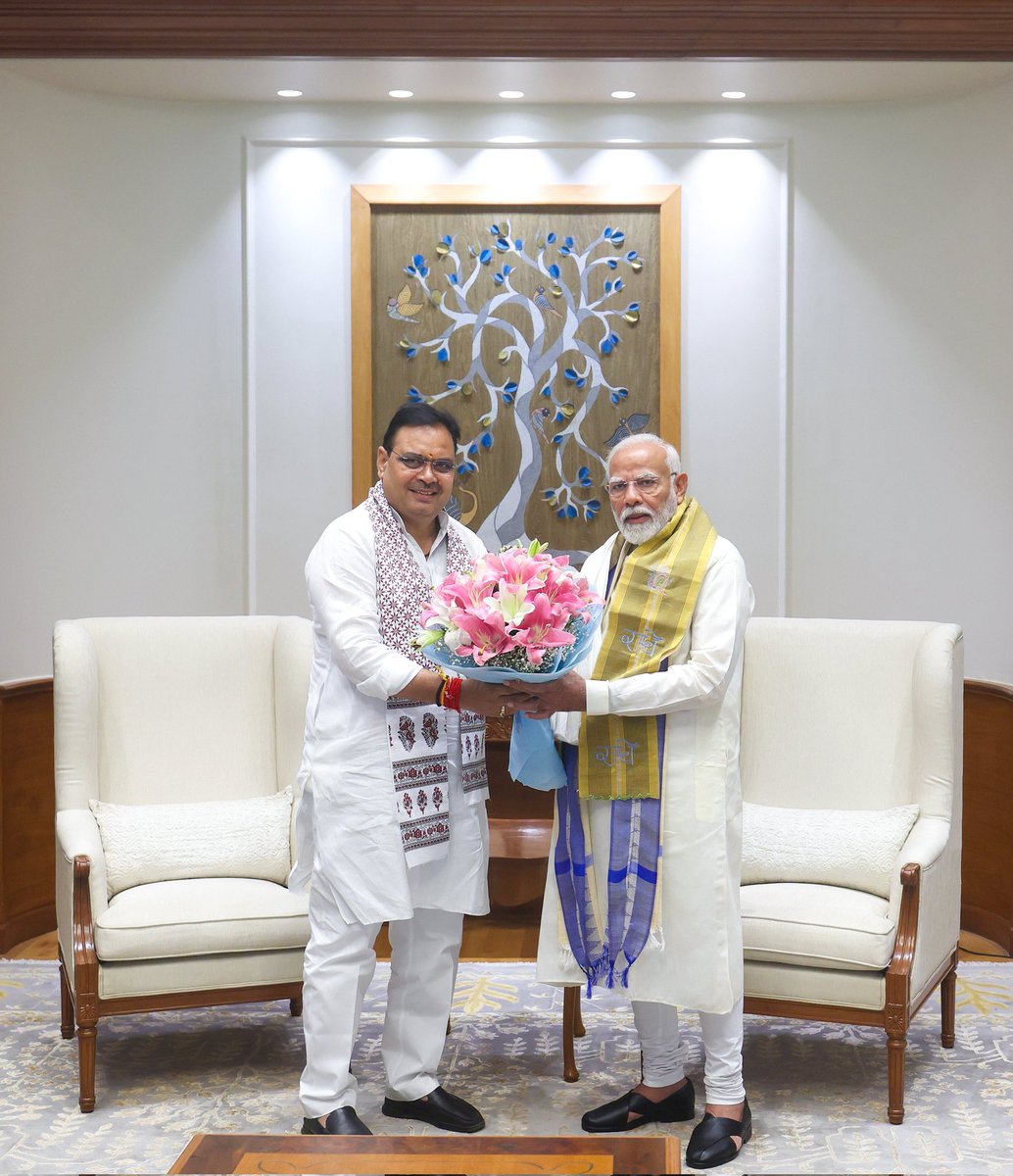 Rajendra Kumar mehra🇮🇳🇮🇳🇮🇳👨⚕ (@rajendr37947681) on Twitter photo राजस्थान के यसस्वी मुख्य मंत्री <a href="/BhajanlalBjp/">Bhajanlal Sharma</a> जी से निवेदन है अगर आपकी कलम से 28000 #CHA का भला होता है तो कर दीजिये हर किसी को को #CM का पद नही मिलता,उसका सदुउपयोग करते हुएCHA की नोकरी बहाली कर दीजिये,भलाई का काम होता हो तो पीछे नही हटना चाहिए!
<a href="/PMOIndia/">PMO India</a>
<a href="/RajCMO/">CMO Rajasthan</a>
<a href="/narendramodi/">Narendra Modi</a> राजस्थान के यसस्वी मुख्य मंत्री <a href="/BhajanlalBjp/">Bhajanlal Sharma</a> जी से निवेदन है अगर आपकी कलम से 28000 #CHA का भला होता है तो कर दीजिये हर किसी को को #CM का पद नही मिलता,उसका सदुउपयोग करते हुएCHA की नोकरी बहाली कर दीजिये,भलाई का काम होता हो तो पीछे नही हटना चाहिए!
<a href="/PMOIndia/">PMO India</a>
<a href="/RajCMO/">CMO Rajasthan</a>
<a href="/narendramodi/">Narendra Modi</a>