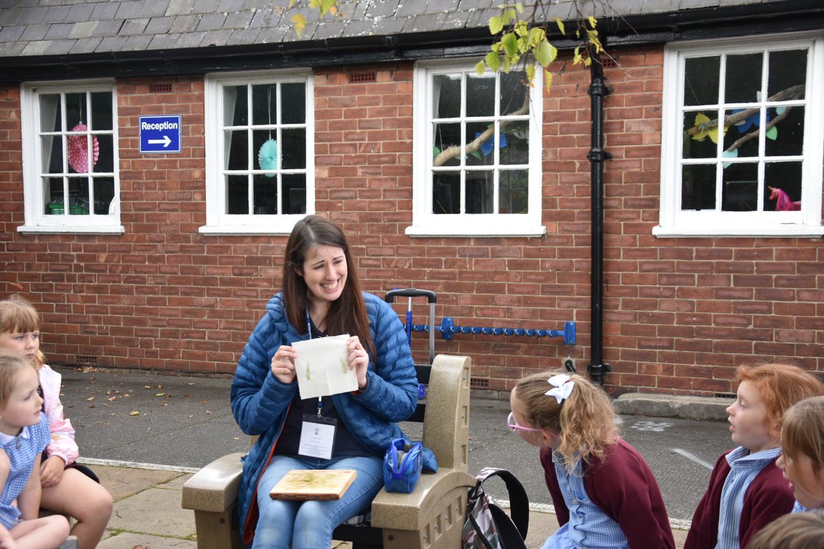 HtfsBerwick's tweet image. Class 2 enjoyed a woodland workshop with the Tweed Forum. They identified trees from their leaves and had a go at Hapa Zome printing. 😀🌿🍃 #inquisitivethinkers #challengeseekers #kindhearts