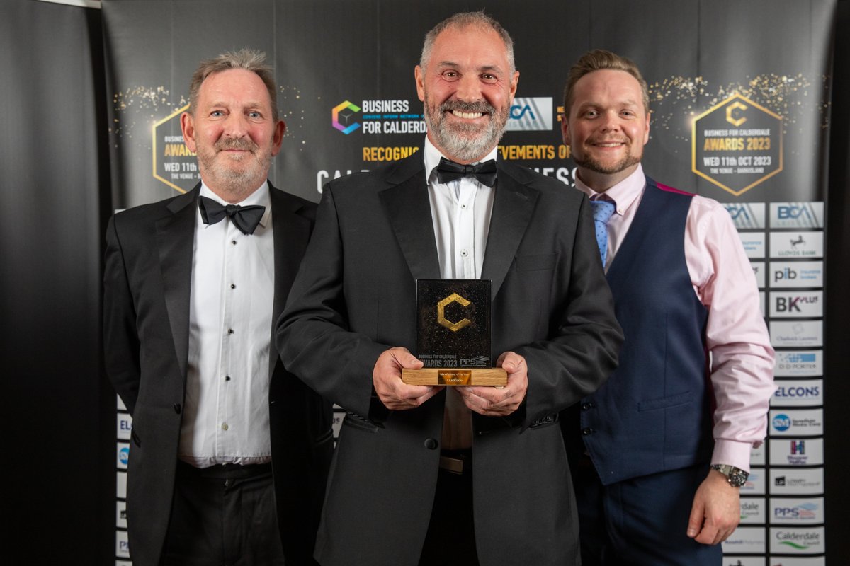 🏆Last year <a href="/QuickslideLtd/">Quickslide Ltd</a> won #Manufacturer of the Year at the Business for Calderdale Awards. Who do you think should win the award this year? 🏭👩‍🏭👨‍🏭
Read the criteria and nominate here businessforcalderdale.co.uk/awards/awards-…