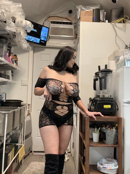 Till 11am ⚡️⚡️ https://t.co/aIpkANnHQG<a href="/tag/onmfc"class="tags"><span>#onmfc</span></a>