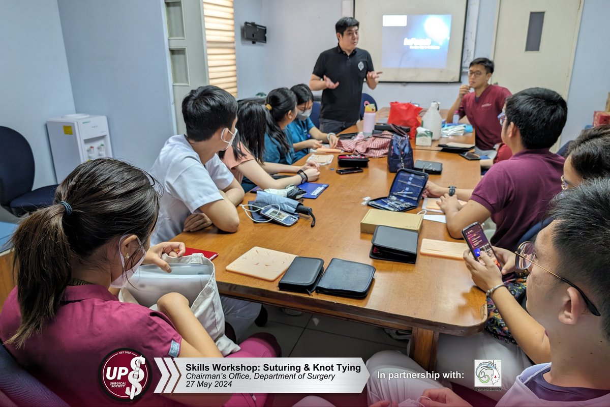 UPSurgSoc's tweet photo. Cut It, Cut It, Cut It, Cut It! ✂️

Last May 27, the UP Surgical Society and the Department of Surgery held its first ever Skills Workshop. Its members learned the basics of suturing and discussed the many different ways of tying knots in the OR. 🪡🪡

#UPSurgSoc 
#SkillsClass https://t.co/tU4bjNrZLB