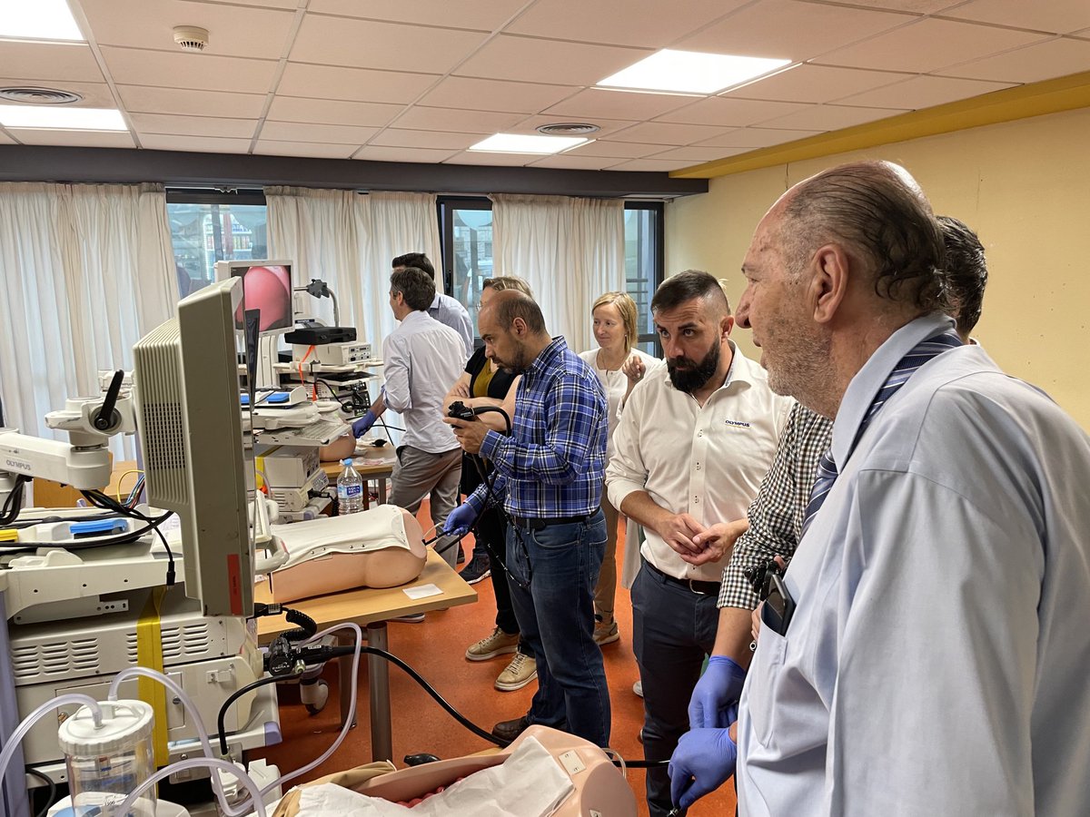 Esther Barbon (@barbon_esther) on Twitter photo 1º Día curso colonoscopia intraoperatoria de la aecp. Recuperando el camino hacia nuestra autonomía <a href="/AECP_FAECP/">AECP</a> <a href="/VVigorita/">Vincenzo Vigorita MD, PhD, EBSQ-c, FACS</a> <a href="/francomarinello/">Franco Marinello</a> <a href="/apozo_surgical/">Alicia Pozo</a> <a href="/AlbertoParajo/">Alberto Parajó</a> 1º Día curso colonoscopia intraoperatoria de la aecp. Recuperando el camino hacia nuestra autonomía <a href="/AECP_FAECP/">AECP</a> <a href="/VVigorita/">Vincenzo Vigorita MD, PhD, EBSQ-c, FACS</a> <a href="/francomarinello/">Franco Marinello</a> <a href="/apozo_surgical/">Alicia Pozo</a> <a href="/AlbertoParajo/">Alberto Parajó</a>