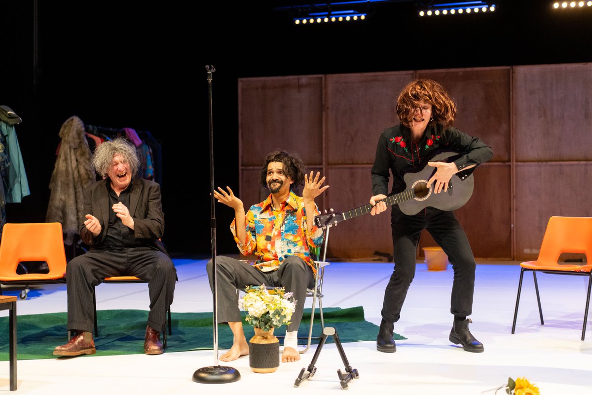 ForcedEnts's tweet photo. Thanks for all the love from audiences at @hollandfestival for Signal to Noise. We have one more performance here tonight if you want to come along❤️
After that we'll be heading to @inteatro in Polverigi and @aefestivalgr
https://t.co/7YUcIdogi2
#FE40 #FESignaltoNoise https://t.co/ziw3YINuBA
