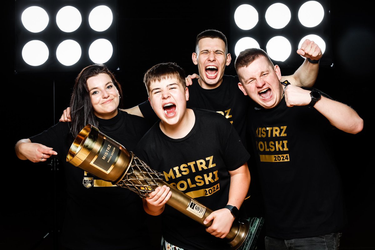 Krzysztof Polaczyk tweet media