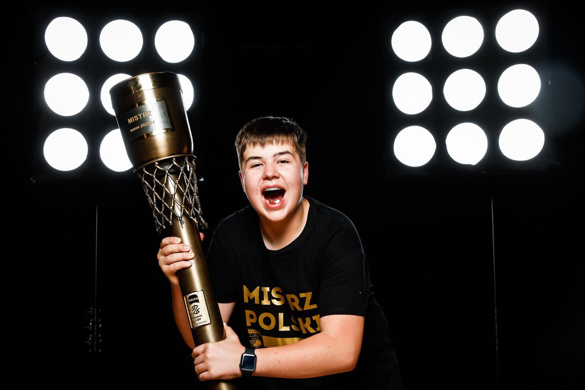 Krzysztof Polaczyk tweet media