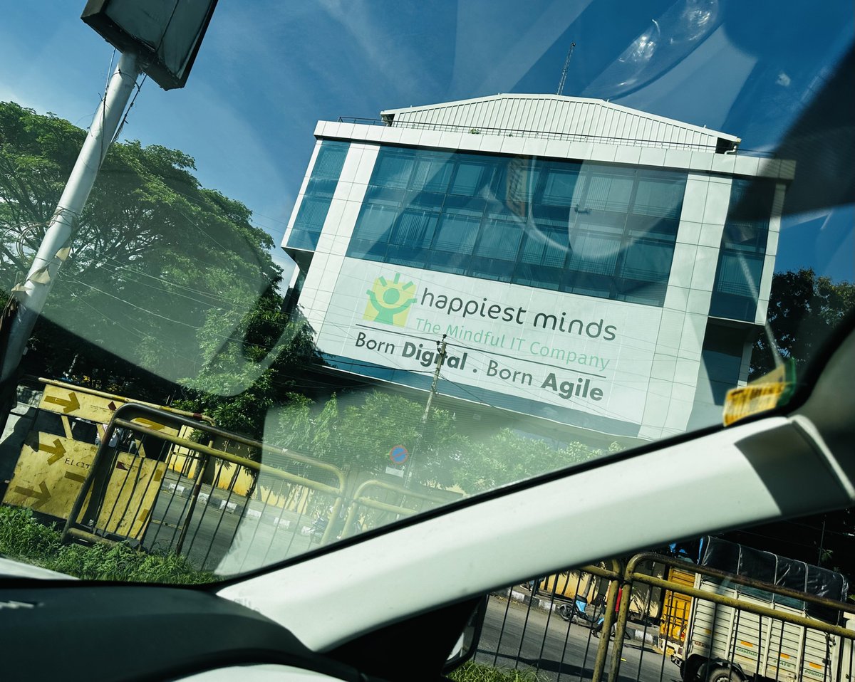 Vismaya9999's tweet image. Caught this Happiest Minds on the way 😀😀😀

As far as I feel Tata Tech is another Happiest Minds for Time correction 👍

📸Pic Credit: My friend Shree, Banglore 

#Happiestminds