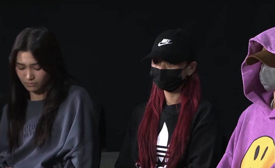 wthmacolet's tweet photo. BARE FACED BINI OMG?! https://t.co/XbjHFAGzuu