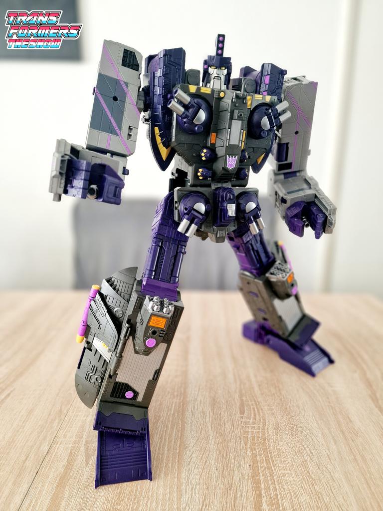 Andy (Transformers The Show) tweet media