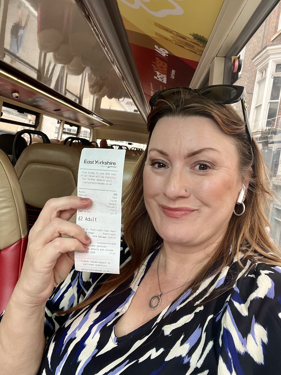 Caroline Wilson 🚌 tweet media