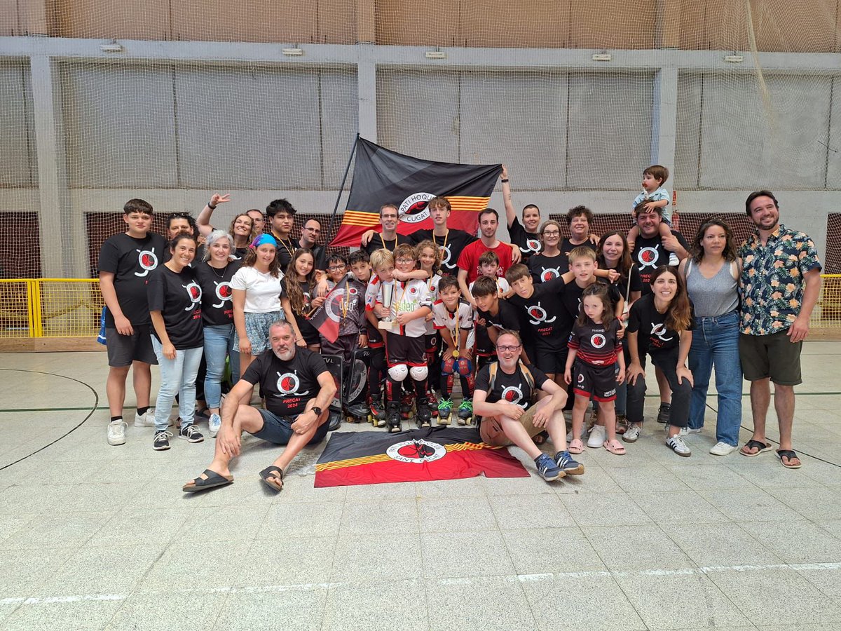 🏑🏆🥇 El prebenjamí A del Solideo <a href="/phcsantcugat/">Solideo Patí Hoquei Club Sant Cugat</a> ha revalidat el Campionat de #Catalunya, sent el millor dels 230 equips prebenjamins catalans!

👏 Felicitats, EQUIP!

🔗 tuit.cat/7qT33 .

#SantCugat <a href="/giorgio_ilcapo/">Jordi Anyols</a> <a href="/rardevol/">Ardèvol</a> <a href="/mimabo58/">Miquel Martinez Borda</a> <a href="/salaricu/">Albert Salarich</a> <a href="/oscargr5/">Oscar González</a> <a href="/Quim_Pastor/">Quim Pastor Esqueu</a>